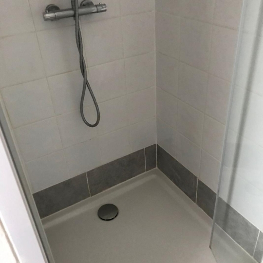  SOLIMMO : Apartment | ALLEGRE-LES-FUMADES (30500) | 70 m2 | 585 € 