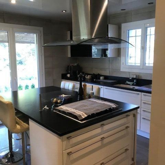  SOLIMMO : Maison / Villa | LES MAGES (30960) | 230 m2 | 693 000 € 