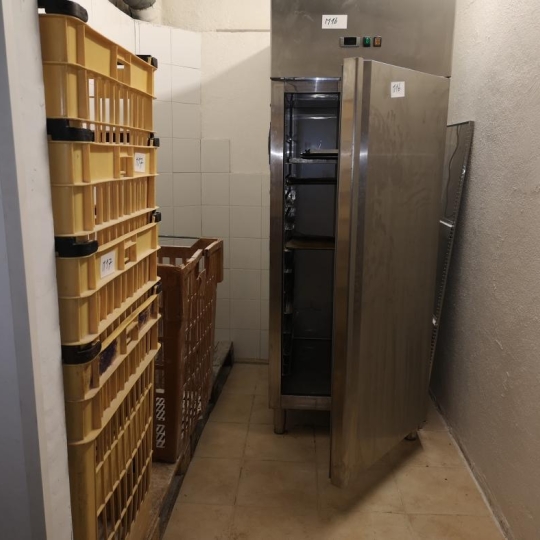  SOLIMMO : Office | SAINT-AMBROIX (30500) | 200 m2 | 27 500 € 