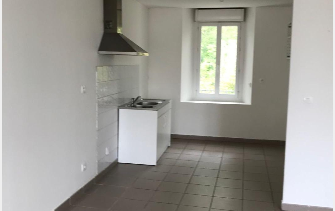 SOLIMMO : Apartment | ALLEGRE-LES-FUMADES (30500) | 70 m2 | 585 € 