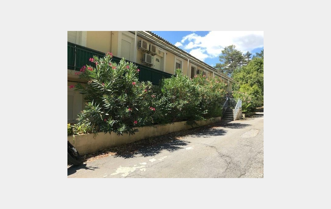 SOLIMMO : Appartement | ALLEGRE-LES-FUMADES (30500) | 91 m2 | 800 € 