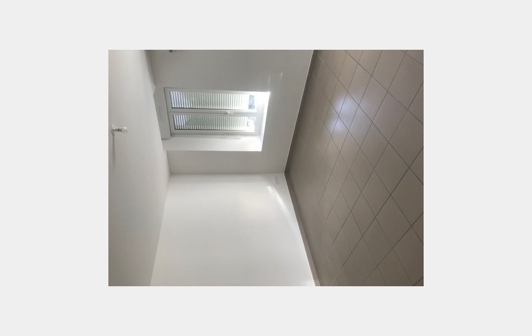SOLIMMO : Appartement | ALLEGRE-LES-FUMADES (30500) | 91 m2 | 800 € 