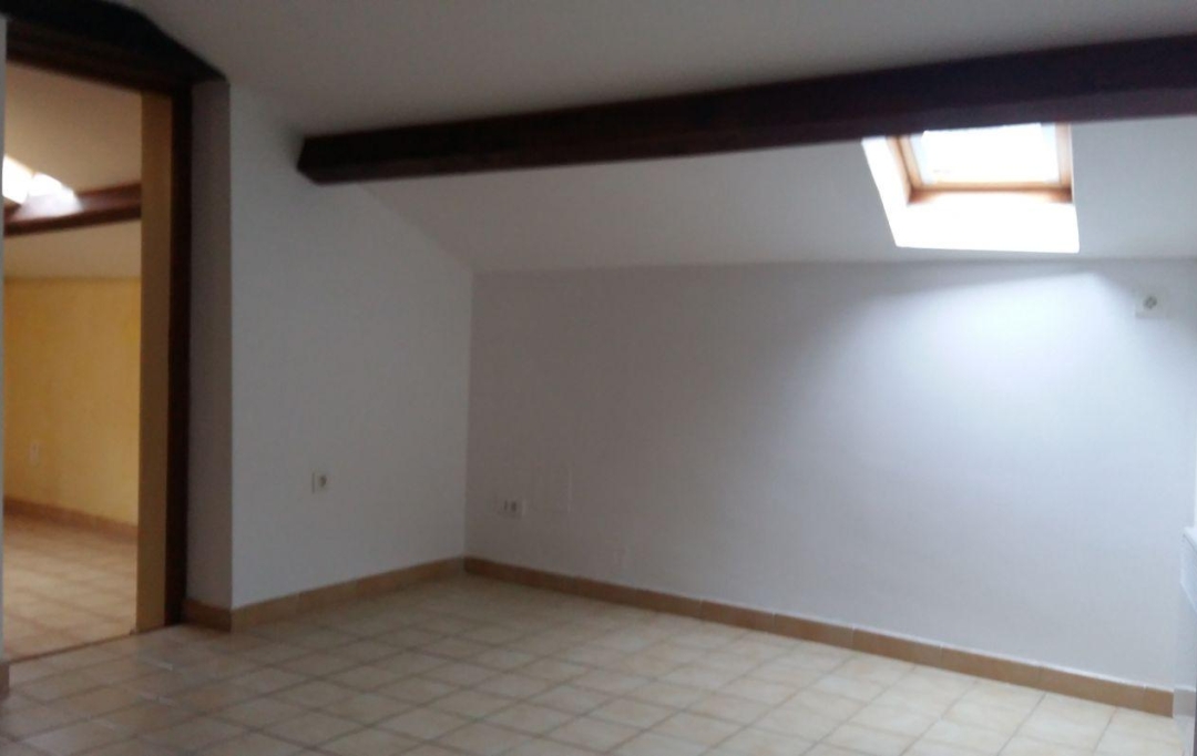 SOLIMMO : House | COURRY (30500) | 90 m2 | 580 € 