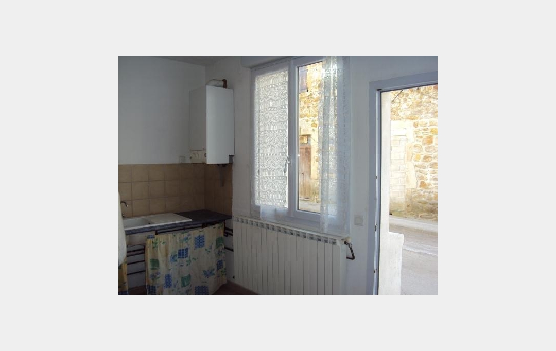 SOLIMMO : Immeuble | MOLIERES-SUR-CEZE (30410) | 335 m2 | 149 000 € 
