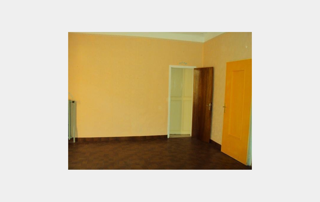 SOLIMMO : Immeuble | MOLIERES-SUR-CEZE (30410) | 335 m2 | 149 000 € 