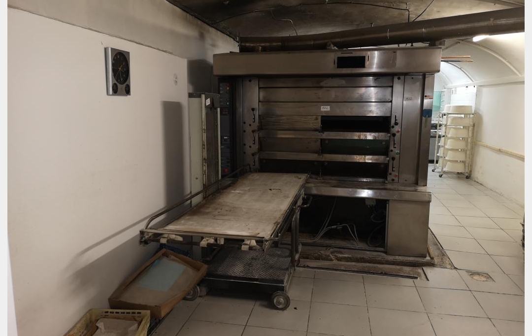 SOLIMMO : Office | SAINT-AMBROIX (30500) | 200 m2 | 27 500 € 
