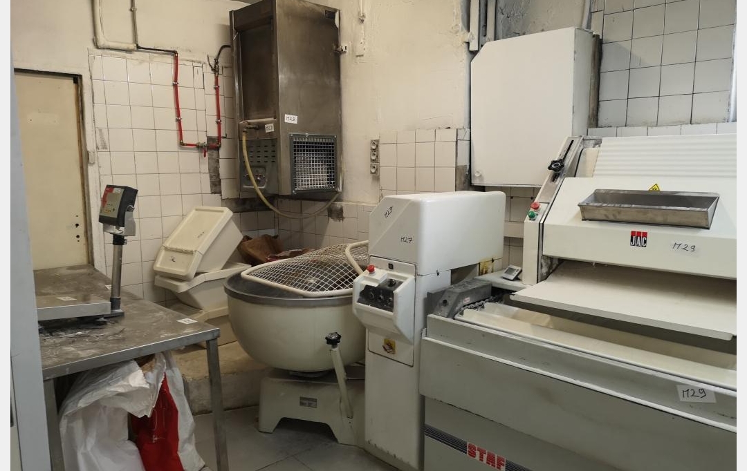 SOLIMMO : Office | SAINT-AMBROIX (30500) | 200 m2 | 27 500 € 