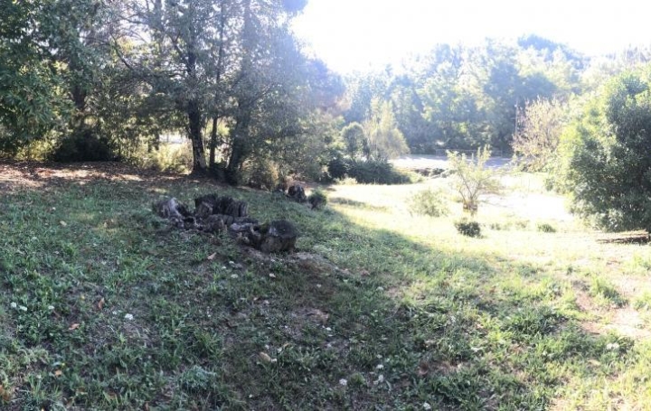 Terrain BESSEGES 29 000 € Terrain BESSEGES 29 000 €